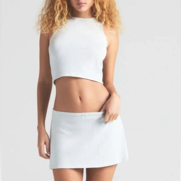 SKIMS Tops - SKIMS Drop Needle Cropped Tank Top Womens Large Frost Blue Pointelle Crewneck